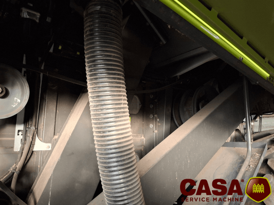 Moissonneuse batteuse Claas Avero 240 