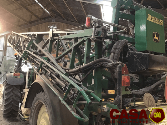 Pulvérisateur traîné John Deere 724