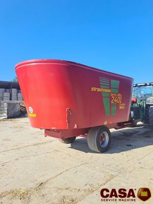 Mélangeuse Strautmann vertimix 2401