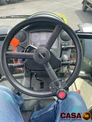 Tracteur agricole Claas Axos 340 cx