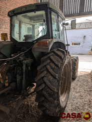 Tracteur agricole John Deere 6010 SE