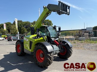 Chariot télescopique agricole Claas scorpion 6035