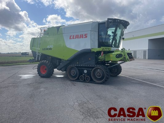 Moissonneuse batteuse Claas Lexion 670 TT