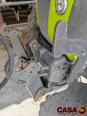 Tracteur agricole Claas Arion 530 avec chargeur 