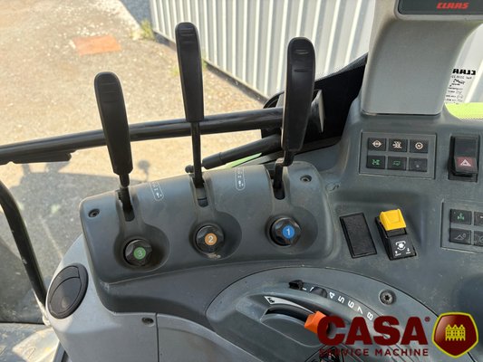 Tracteur agricole Claas Arion 430 cis 