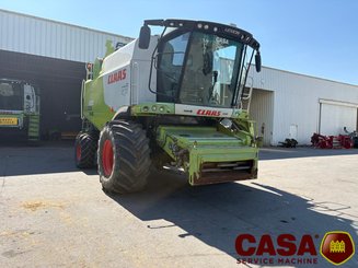 Moissonneuse batteuse Claas Lexion 650