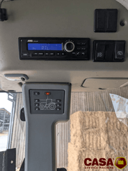 Tracteur agricole Claas axion 820 cis 
