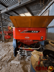 Distributeur d'engrais Kuhn Axis 20.2 K