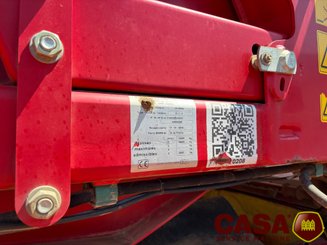 Arracheuse de pommes de terre Grimme SV 260