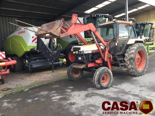 Tracteur agricole Case 1594