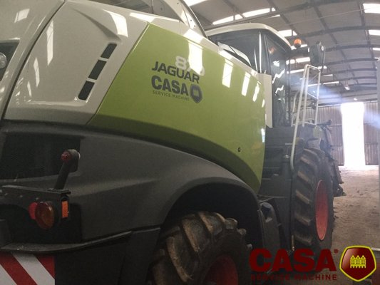Ensileuse automotrice Claas Jaguar 870 4 rm 