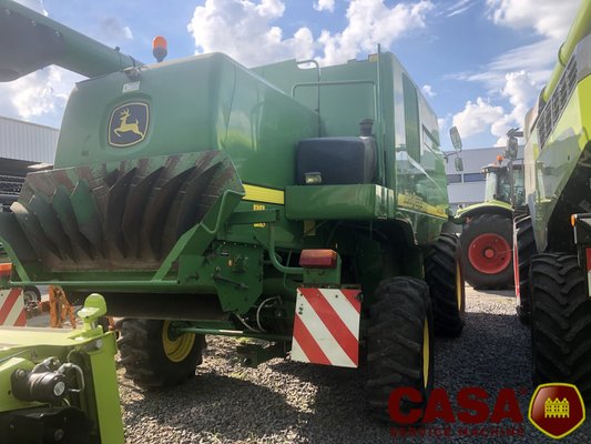 Moissonneuse batteuse John Deere 9560 WTS