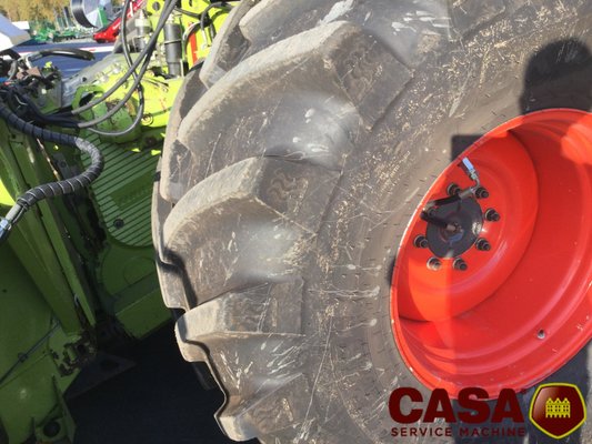 Ensileuse automotrice Claas JAGUAR 960 ORBIS 750