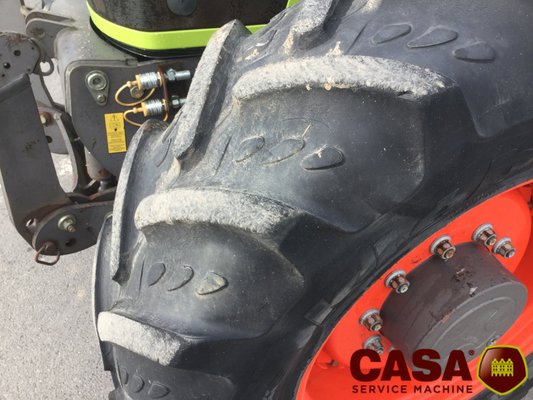 Tracteur agricole Claas Ares 577 