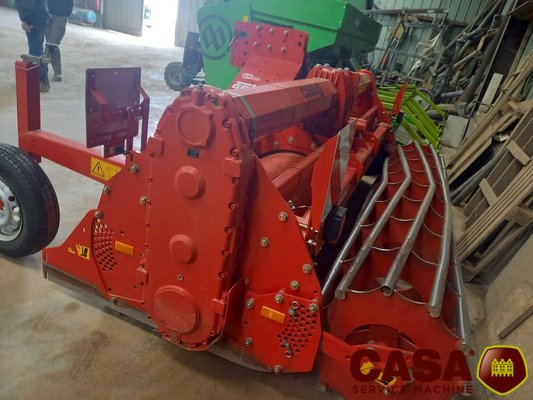 Fraise butteuse Grimme GR 360