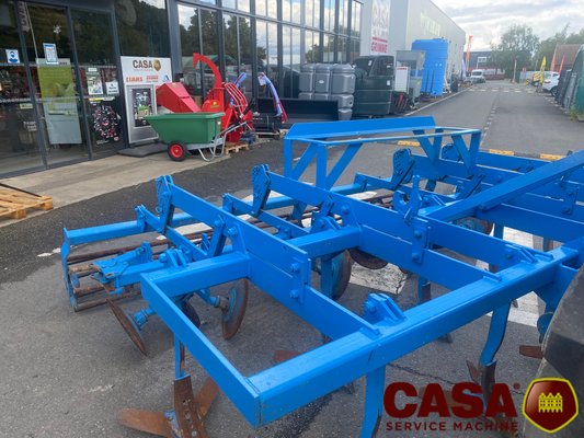 Déchaumeur à dents Lemken Smarag 