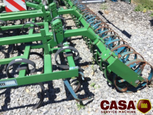 Déchaumeur à dents Franquet cultigerm 