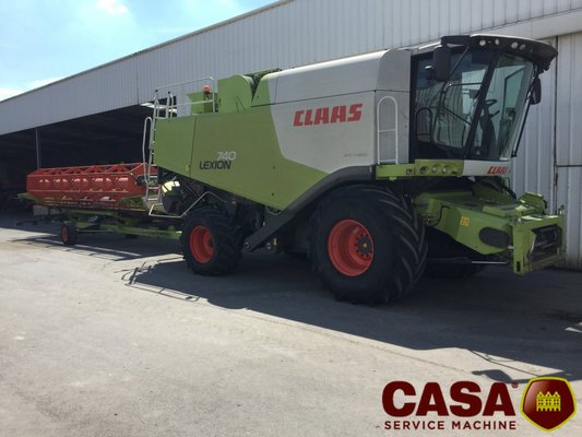 Moissonneuse batteuse Claas lexion 740 EMP radial - C13