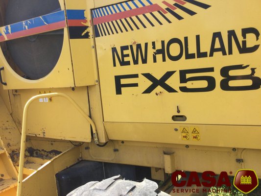 Ensileuse automotrice New Holland FX 58 