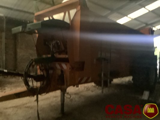 Épandeur à fumier Dangreville SVL 16 - DPAE - hotte ar 