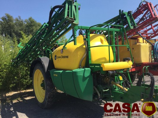 Pulvérisateur traîné John Deere M 732 i