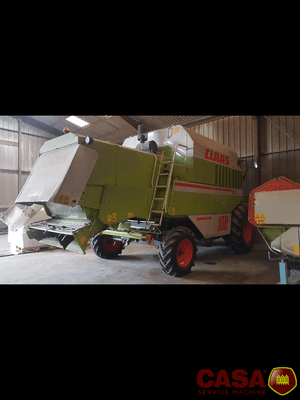 Moissonneuse batteuse Claas Dom 108 vx