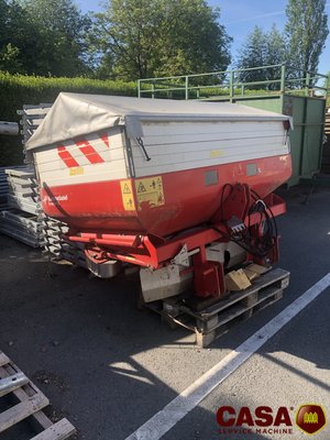 Distributeur d'engrais Kverneland Exactor CL 