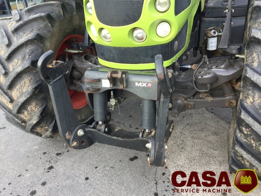 Tracteur agricole Claas Arion 640 cis pont av suspendu 
