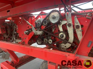 Arracheuse de pommes de terre Grimme gt170