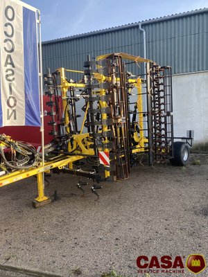 Combiné de préparation de sol BEDNAR SO 6000 profi 