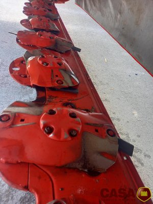 Faucheuse Kuhn GMD 4411