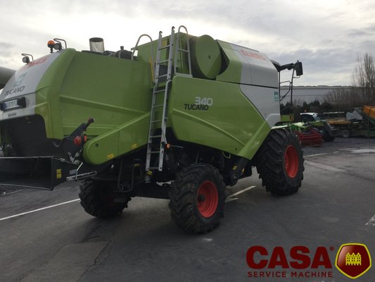 Moissonneuse batteuse Claas TUCANO 340