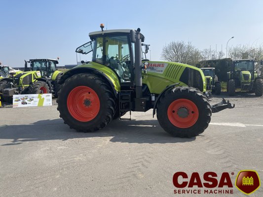 Tracteur agricole Claas axion 820