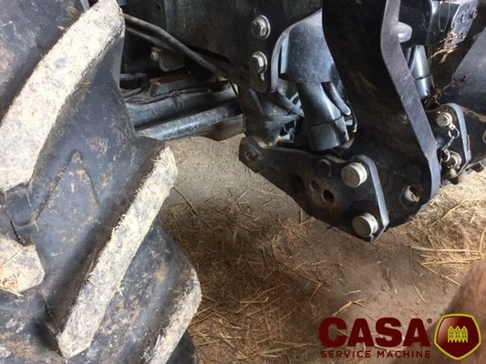 Tracteur agricole Claas Maxxum 125 chargeur mailleux T414
