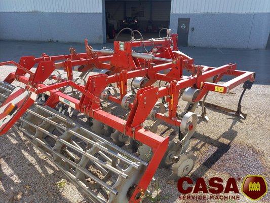 Déchaumeur à dents Kongskilde VF 7440 H 