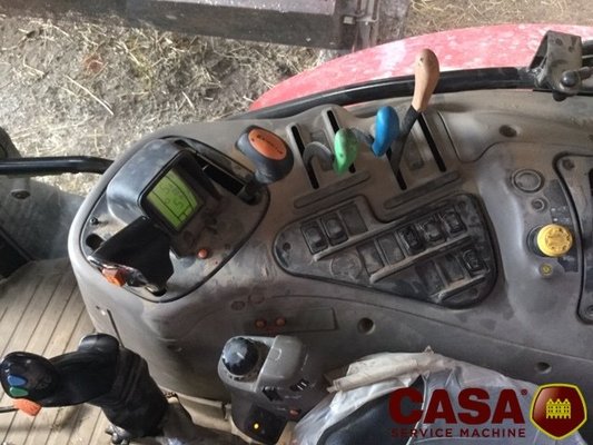 Tracteur agricole Claas Maxxum 125 chargeur mailleux T414