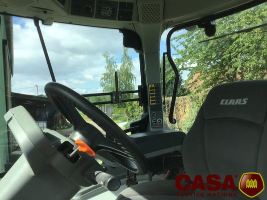 Tracteur agricole Claas Arion 630 cis