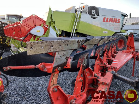 Charrue Kuhn vari master 121
