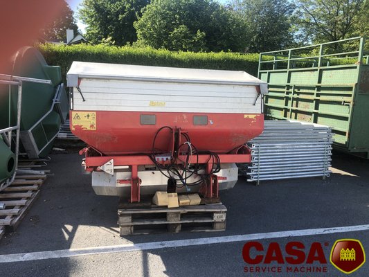 Distributeur d'engrais Kverneland Exactor CL 