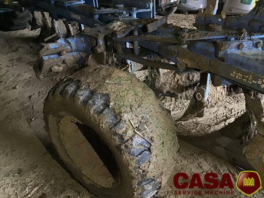 Charrue Lemken Vari opal 8 - 6 corps