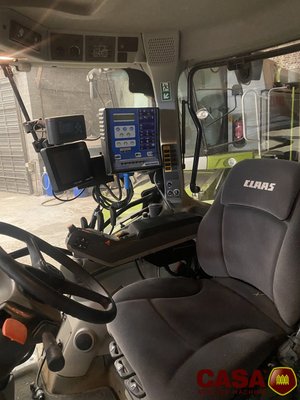 Tracteur agricole Claas Arion 610 Advance 