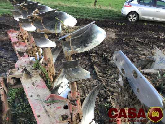 Charrue Gregoire Besson RB 41 