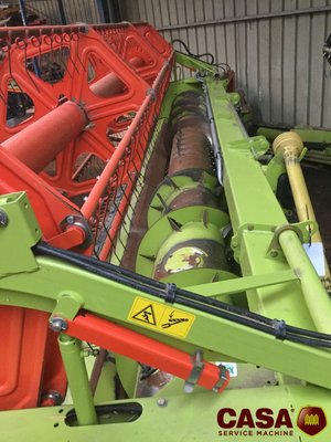 Moissonneuse batteuse Claas TUCANO 340