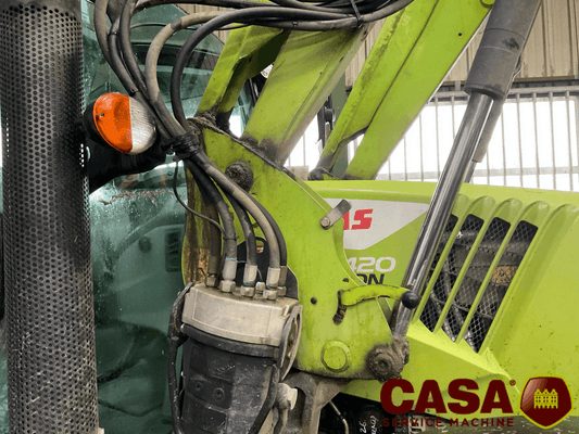 Chargeur frontal Claas FL 100 C 