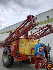 Pulvérisateur traîné Beyne PLK 27