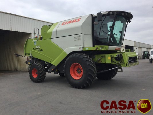 Moissonneuse batteuse Claas Tucano 470