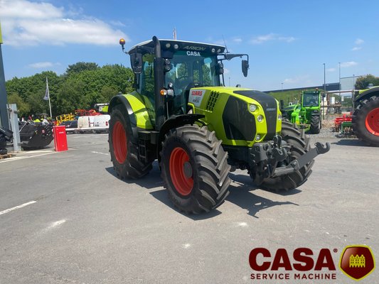 Tracteur agricole Claas Arion 620 cebis 