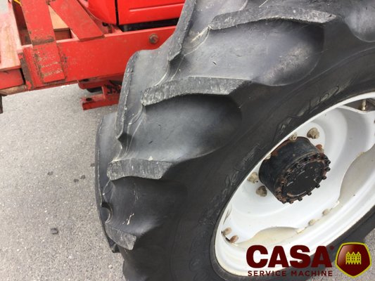 Tracteur agricole MF 4370 power shuttle 