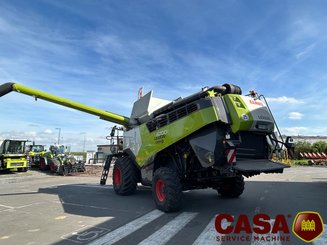 Moissonneuse batteuse Claas lexion 6700