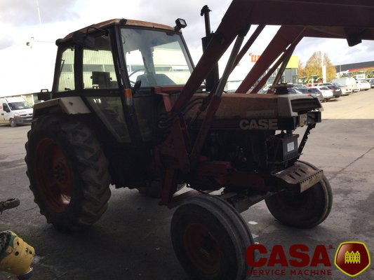 Tracteur agricole Case 1594